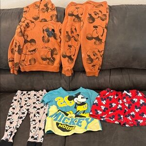 Disney Mickey mouse clothes size 2T/3T bundle